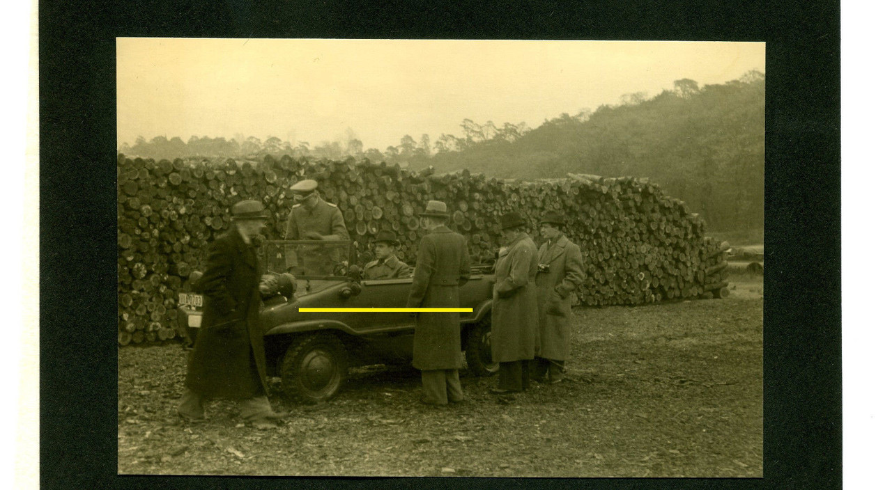 2 WK Schwimwagen , Kübelwagen, VW , Jeep1