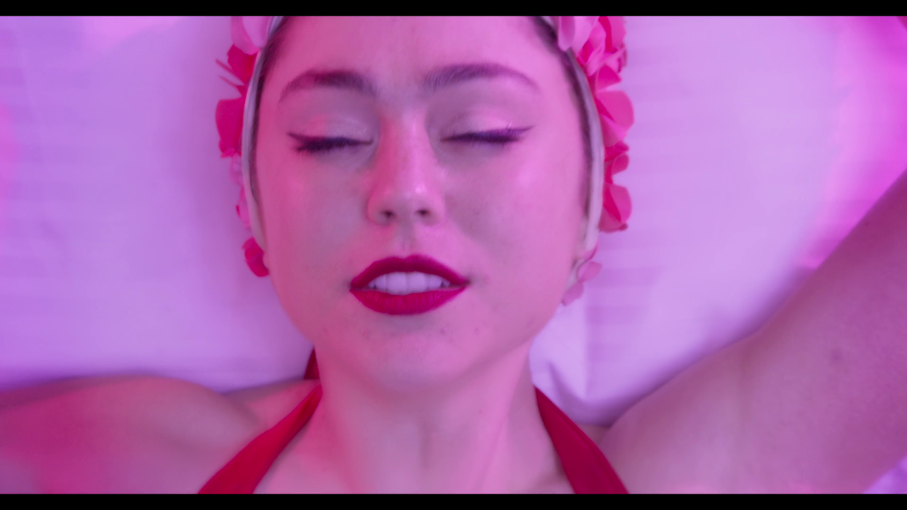 vlcsnap-2023-12-02-00h59m18s600