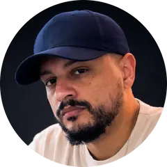 William Minossi — Barbeiro na Ancestral Barbearia Sapiranga