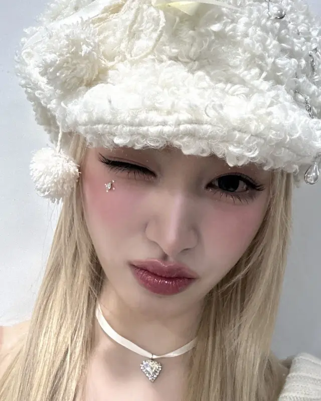 20250401_090624_copy_1852x2316