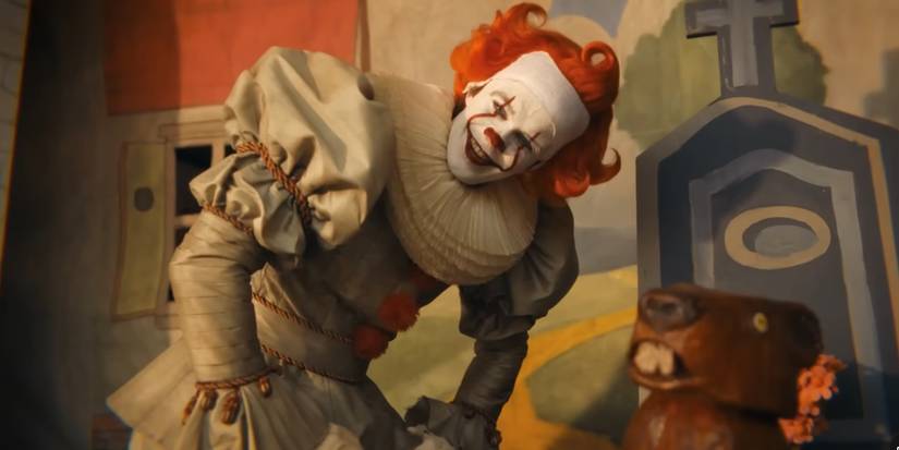 pennywise-smiling-in-it-welcome-to-derry