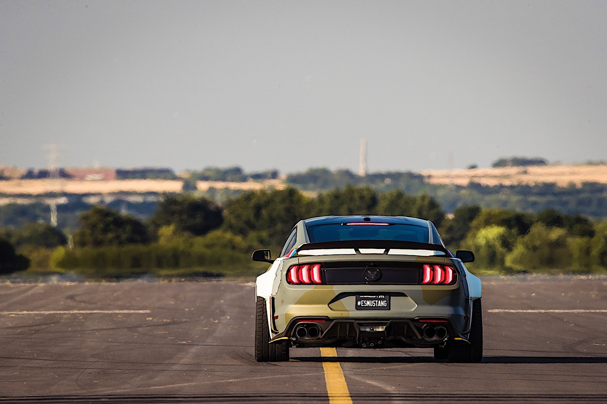 Ford Mustang GT Eagle Squadron  (35)