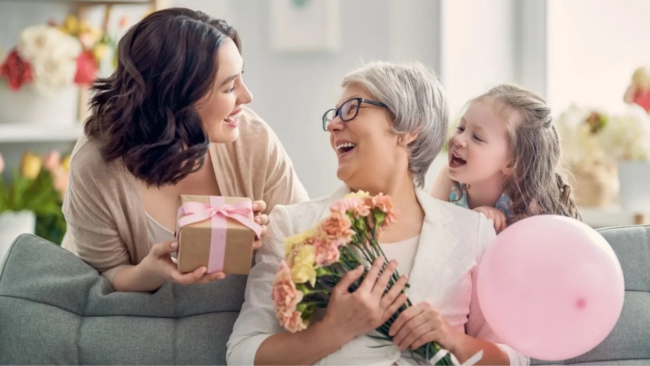 Día de las Madres: ¿Qué perfume le puedo regalar a mi mamá?