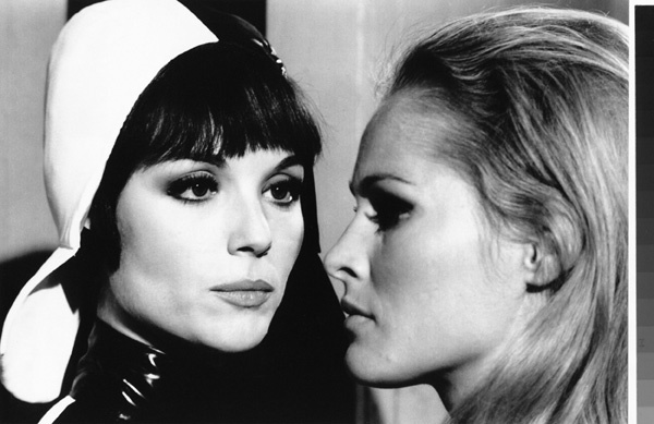 http://www.nonsolocinema.com/IMG/jpg/La_decima_vittima.jpg