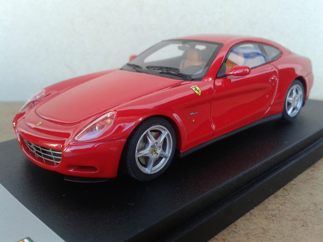 2004 Ferrari 612 Scaglietti (BBR Models) (6)