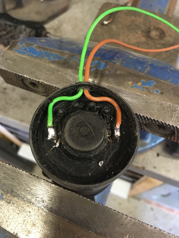 6AAE100F-C2E7-44F4-AE1D-DF4F3E92CC83