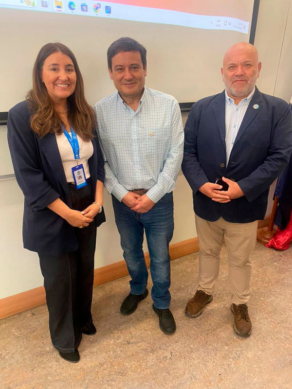 Dra-Lozano-Dr-Cornejo-y-diputado-Patricio-Rosas