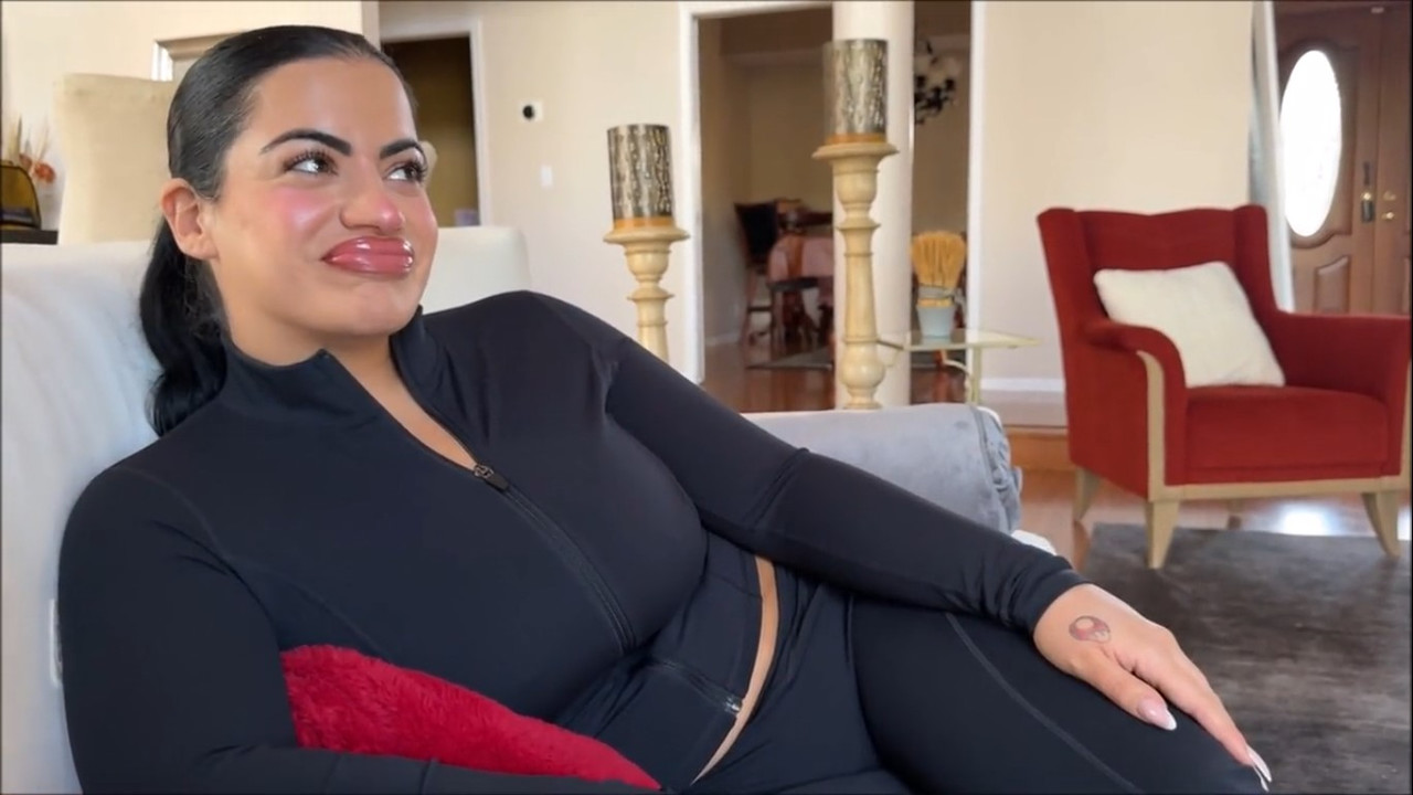 MomComesFirst 25 02 06 Lissa Aires The Anniversary