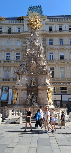 Viena: La ciudad de la música, de las artes y de los sueños - Blogs de Austria - Dia 1: Museo Sisí, biblioteca nacional, Opera y Free tour (19)