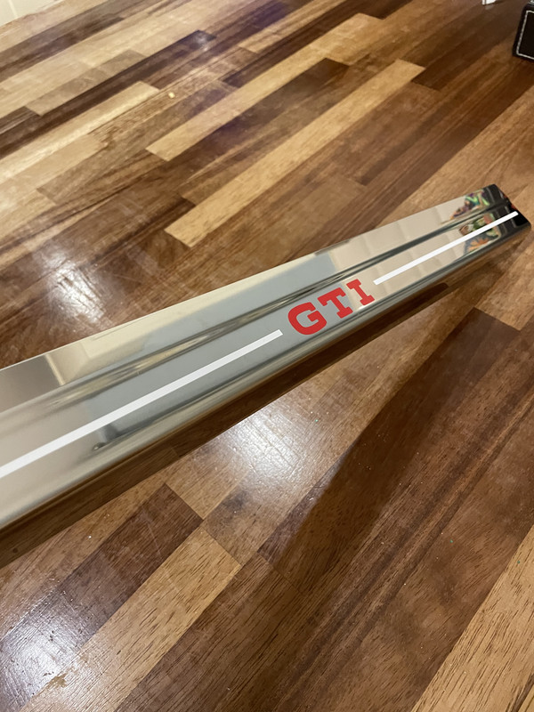 1CA4C729-CEE2-4A1E-B22C-0B5289E20585