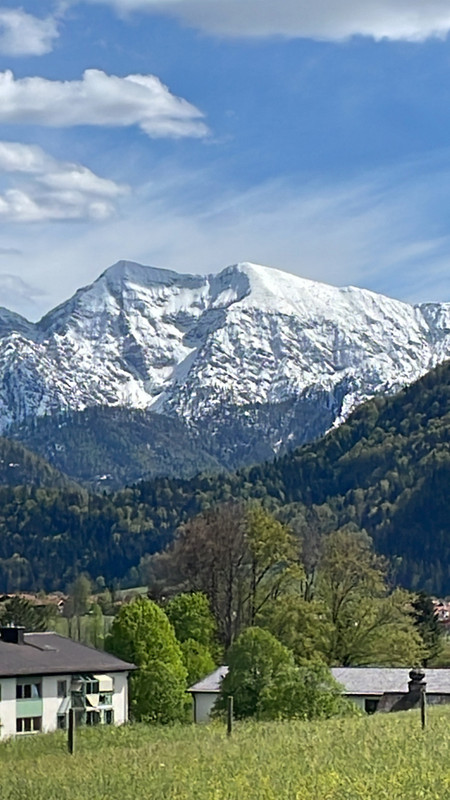 0F52F7B1-55E4-4E4D-856C-8CC75DAA9241