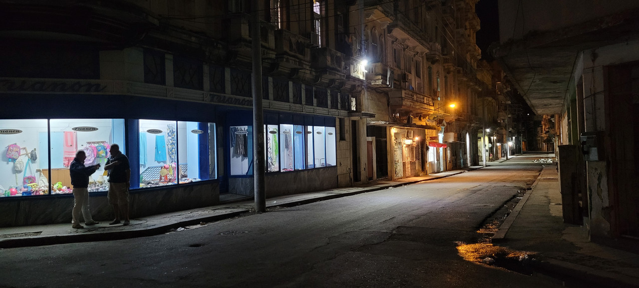 Внезапная поездка. Cuba, tengo un hambre de pingon! Варадеро-Гавана.  Конец декабря 2024
