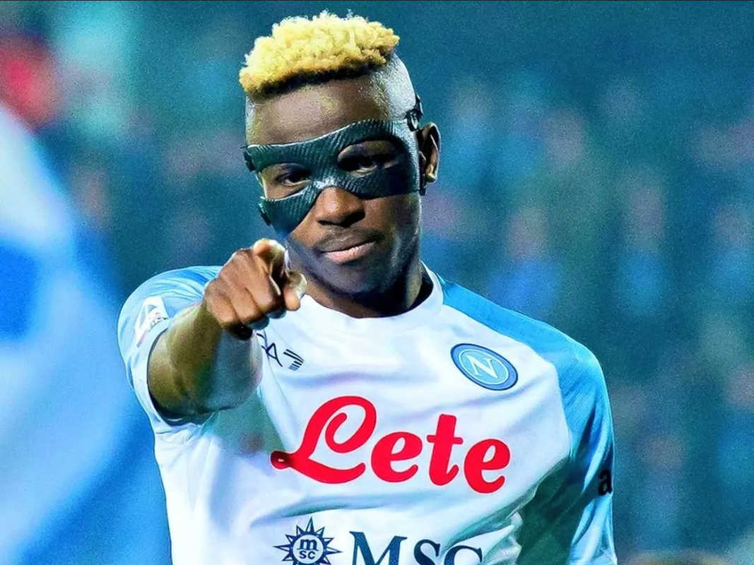 Victor Osimhen carga contra agente de Kvaratskhelia en Napoli: 