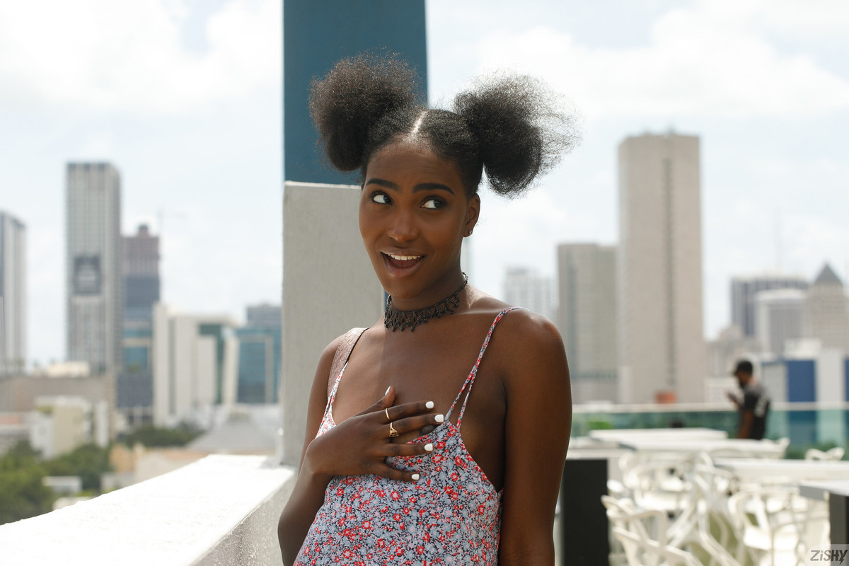 full_015_0929573215193422