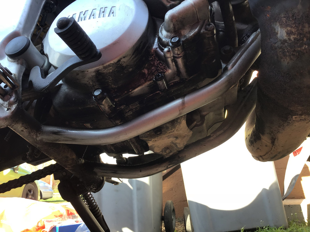 D7672433-610F-4675-A348-7CB788E8C7B2