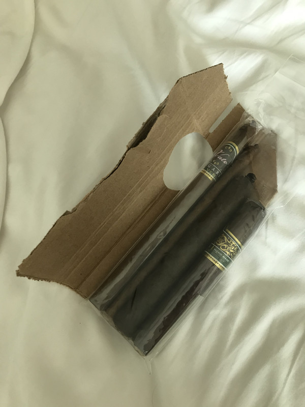 DAF580B6-3981-45CF-8AC0-B32B8848C251