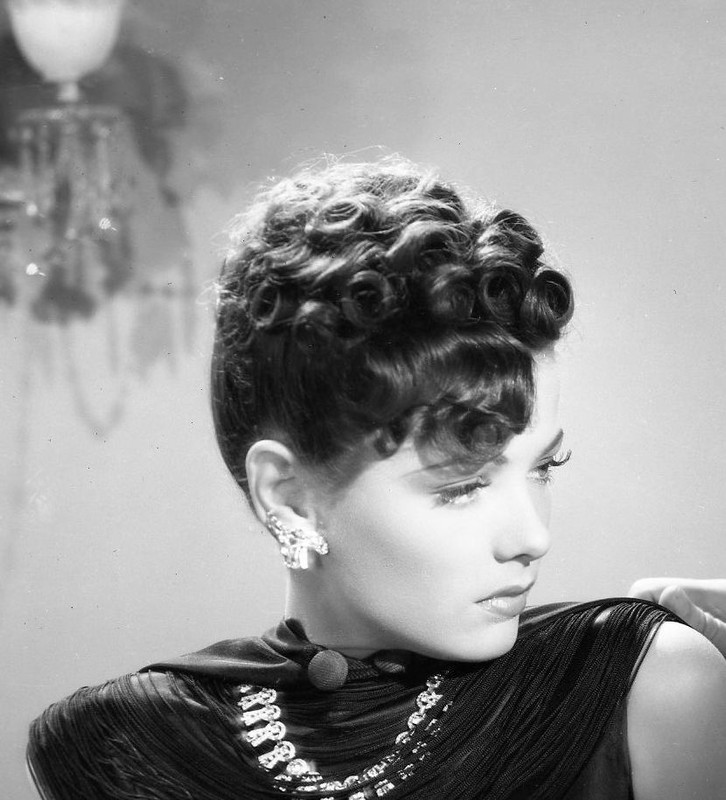 Gene_Tierney_mc48