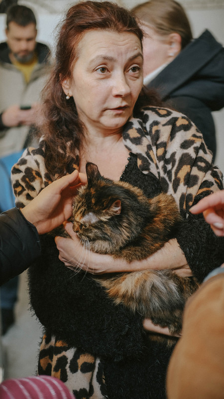 CF923D95-2342-4DB1-95FB-C40EF1FFF310