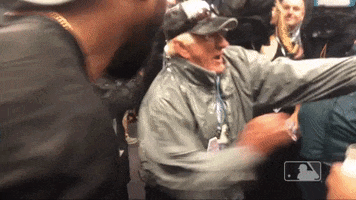 fistpumping_200.gif