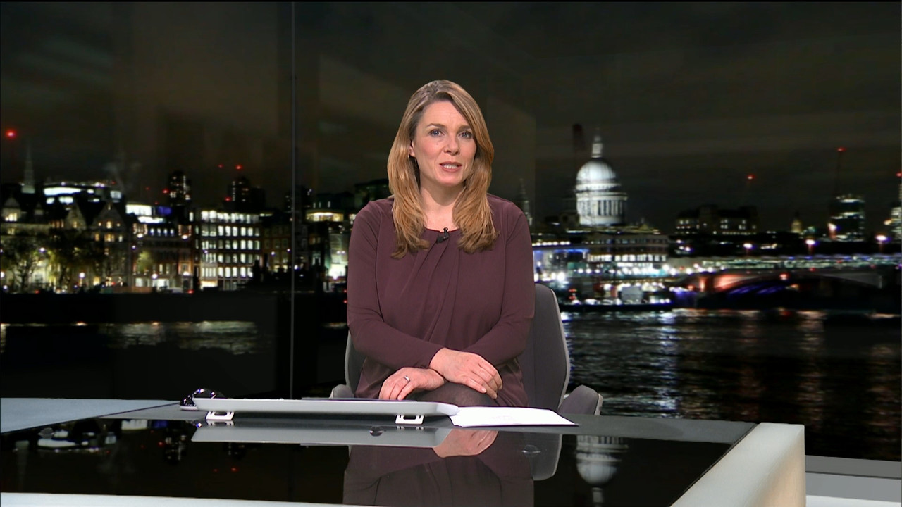 ITV News London_20201120_23052320.ts_snapshot_08.49.372