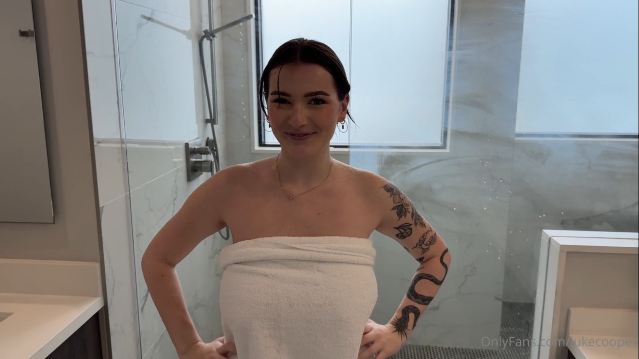 OnlyFans 2025 Jade Harper & Luke Cooper Spying on my huge natural tits step sister