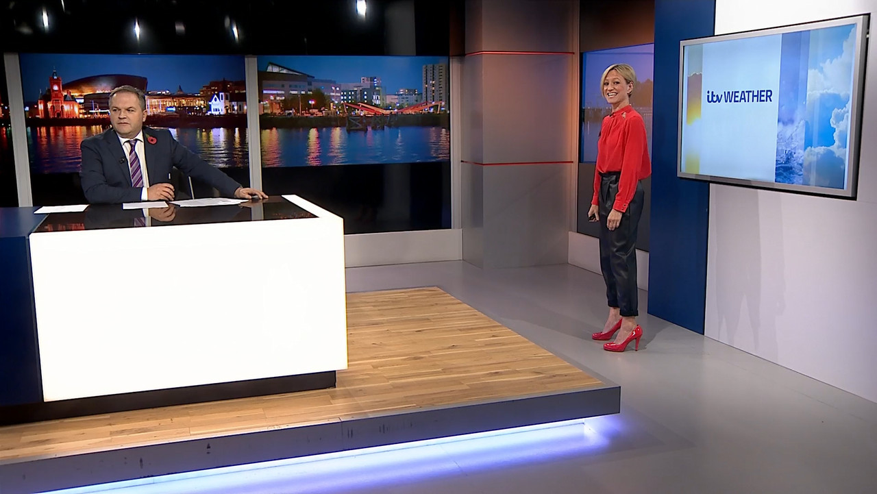 11.05 - 18.00.00 - Itv News Wales At 6. A Round-Up Of All The Latest ...-1.m4v_snapshot_26.56.431