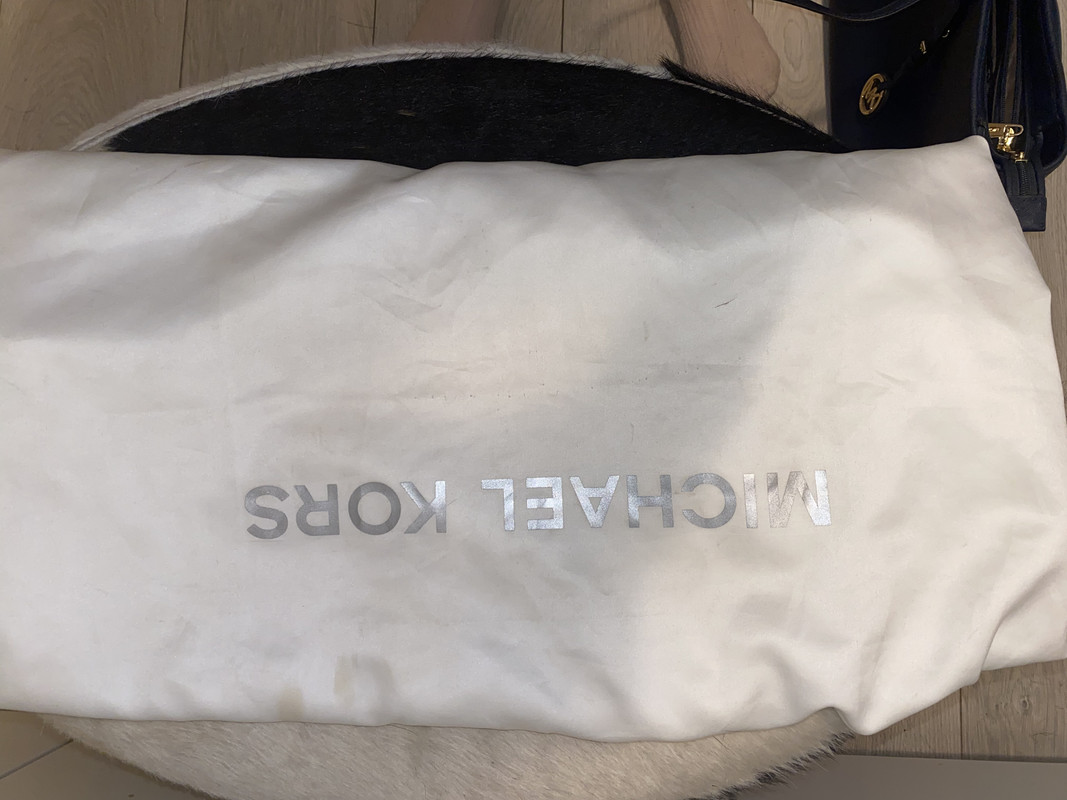 C903BE60-ACCB-431C-A670-4FCF5C56F0F9