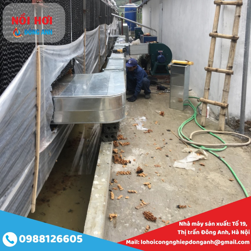 úm gà con bằng nồi hơi
