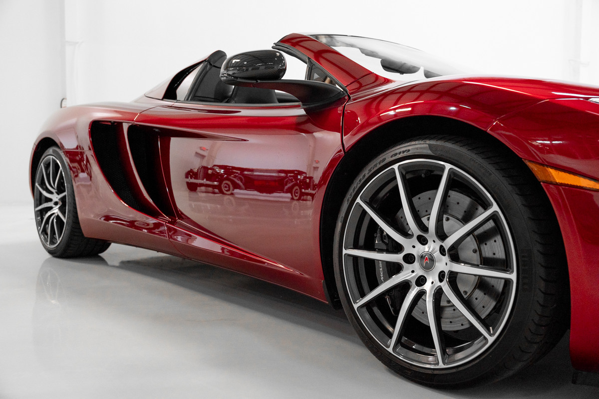 2014 MCLAREN MP4-12C SPIDER (29)