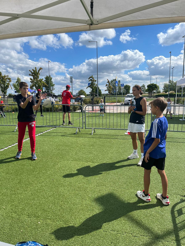 2025-09-Decathlon-dnes-sport-06