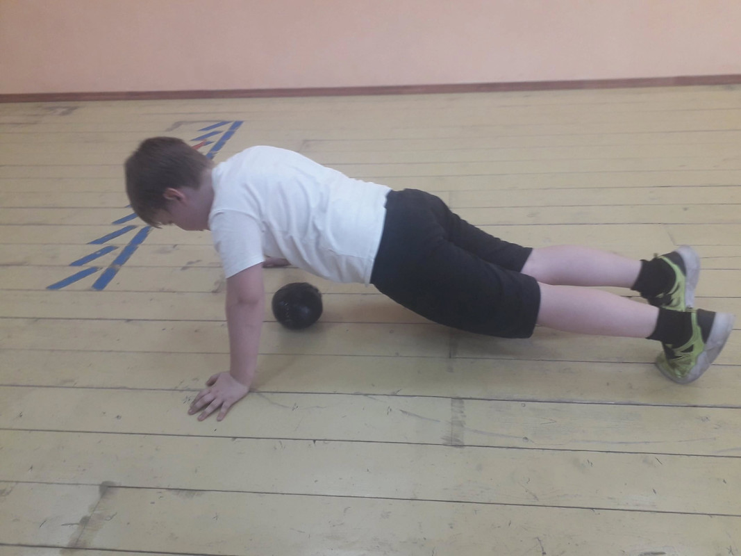 QFOWV9q2IKhBpdZIhyAvOmV-TzsdRB6Lfgn