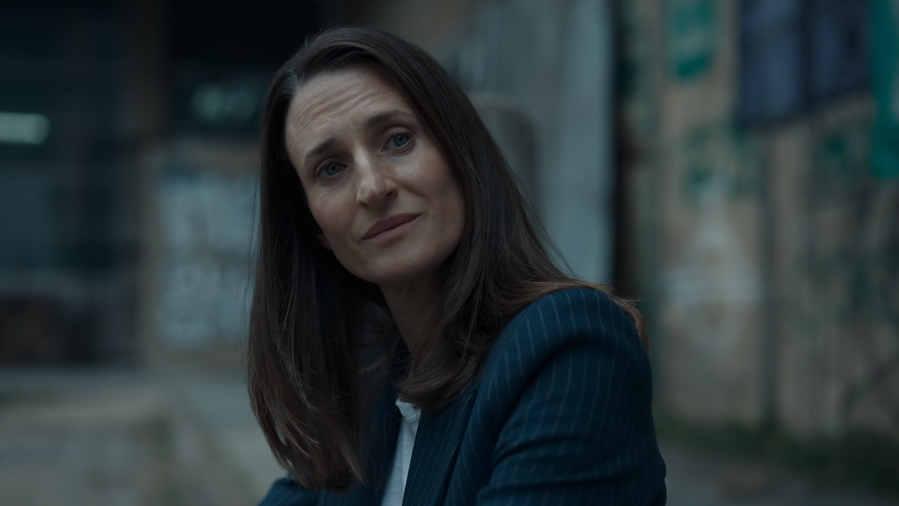 Killing.Eve.S04E06.Oh.Goodie,.I’m.the.Winner.1080p.10bit.BluRay.AAC5.1.HEVC-Vyndros.mkv_snapshot_19.