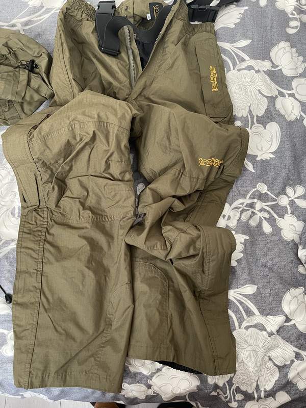 703BB0CE-D465-40B4-8B33-B9231E4CB946