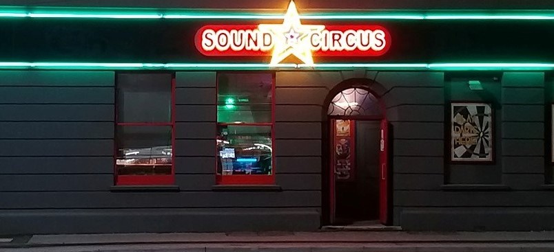 to-crop-Sound-Circus-Alternative-Bar-2