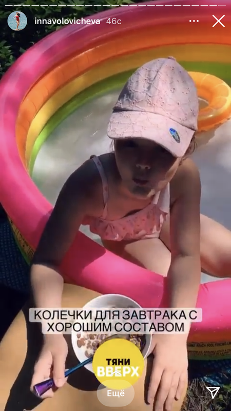 Всего 150 баксов и эта скромница раздвинула ноги перед блогером