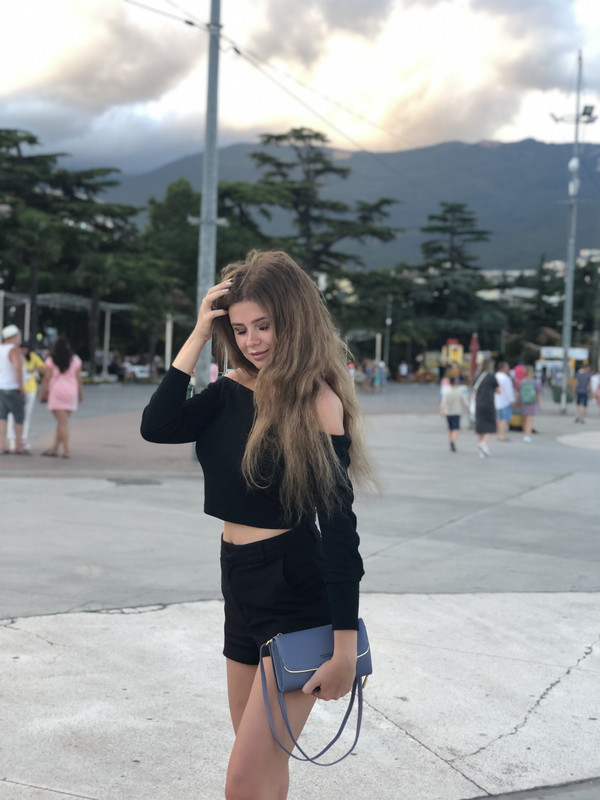 86AC8690-2BE0-4163-BC21-A4C0E212F496