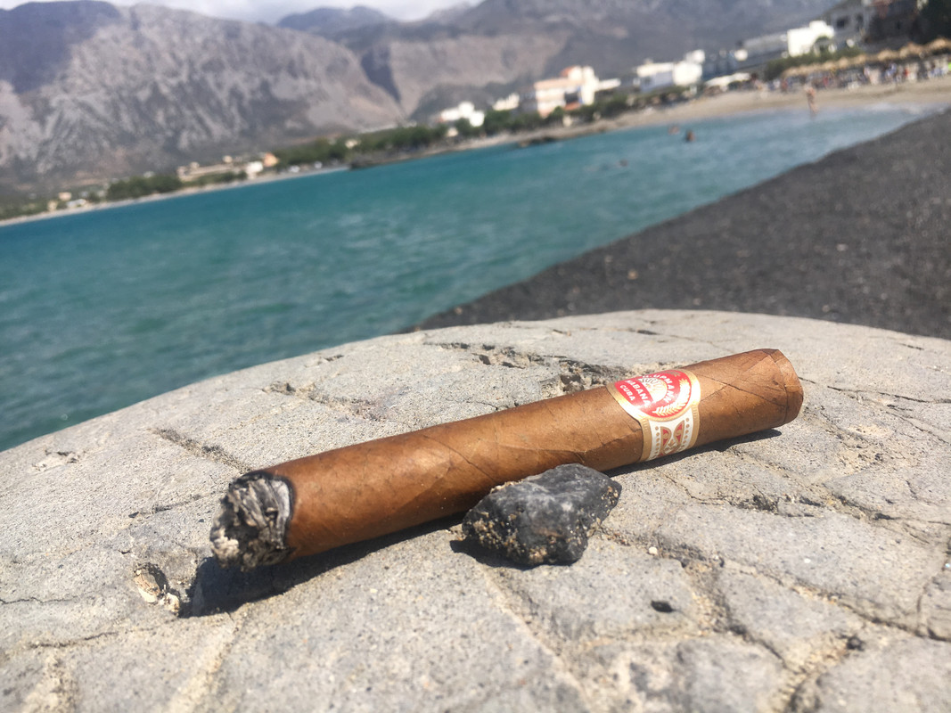 B1476739-9F0F-47D2-AAEF-BACDB3F3D548