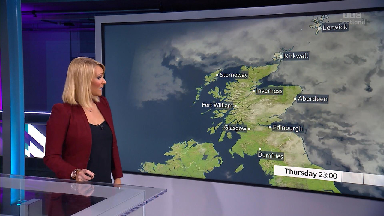 Kirsteen MacDonald 220721.mp4_snapshot_00.44_[2021.07.22_23.17.14]