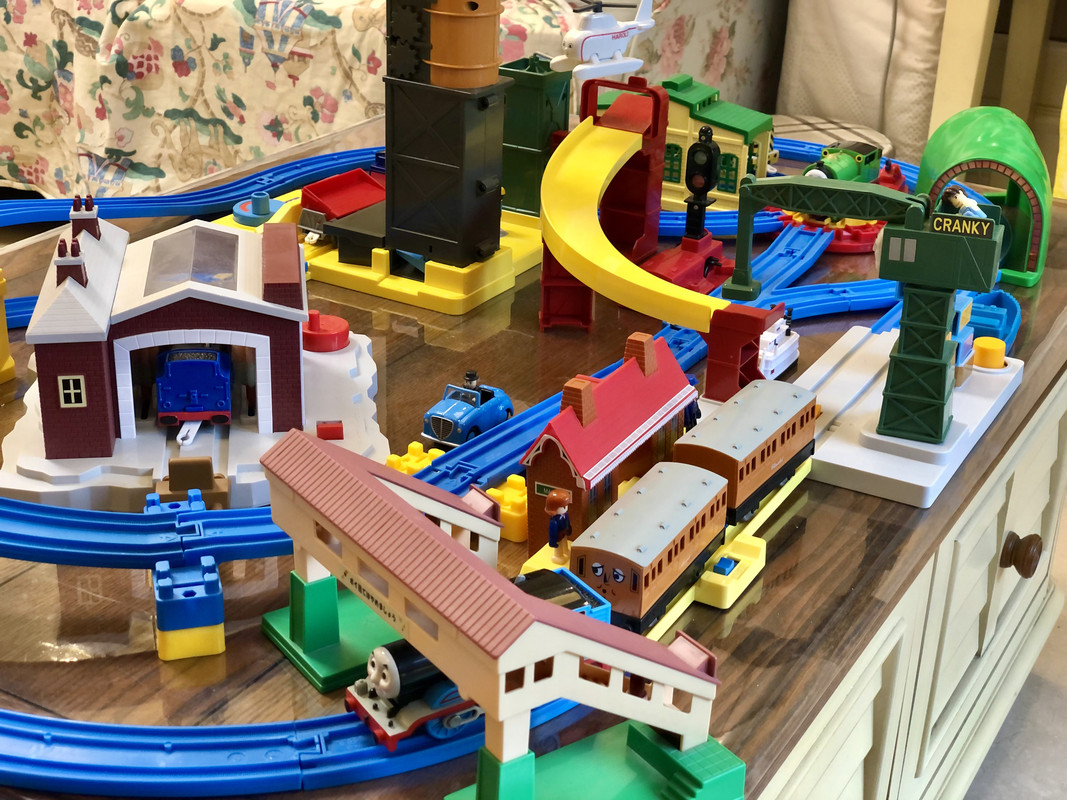 8370BF9B-7D46-480B-A0D2-E0AFFAD067B6