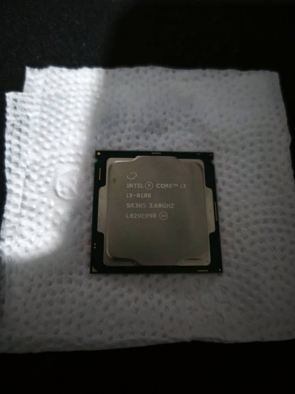 i3 8100 1