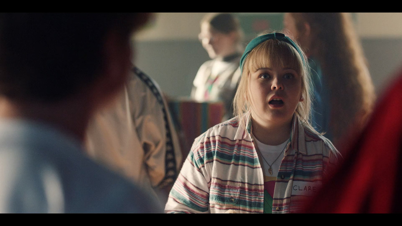 Derry Girls (2018) S02E01 Across the Barricade (1080p NF WEB-DL 