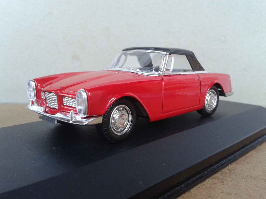 1961 Facel Vega Facellia F2 Coupé 2 2 (Solido - nº17 Coches inolvidables Salvat) (2)