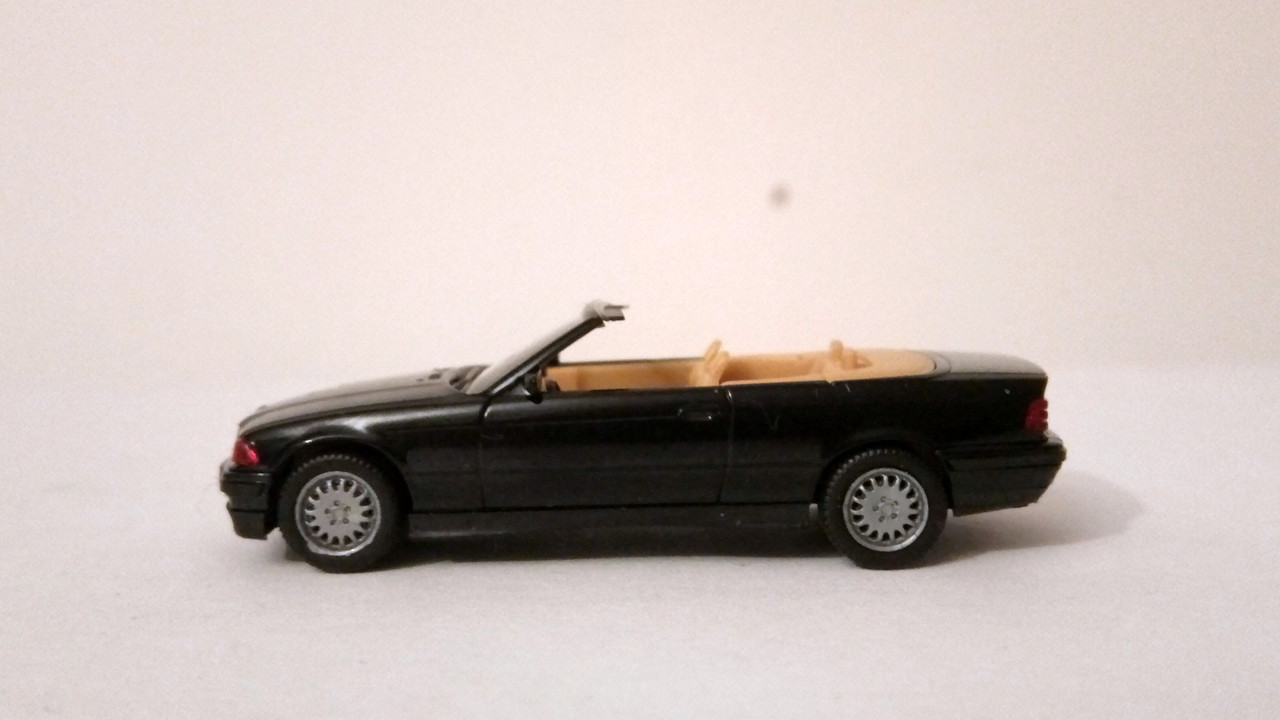 Mach (9121)