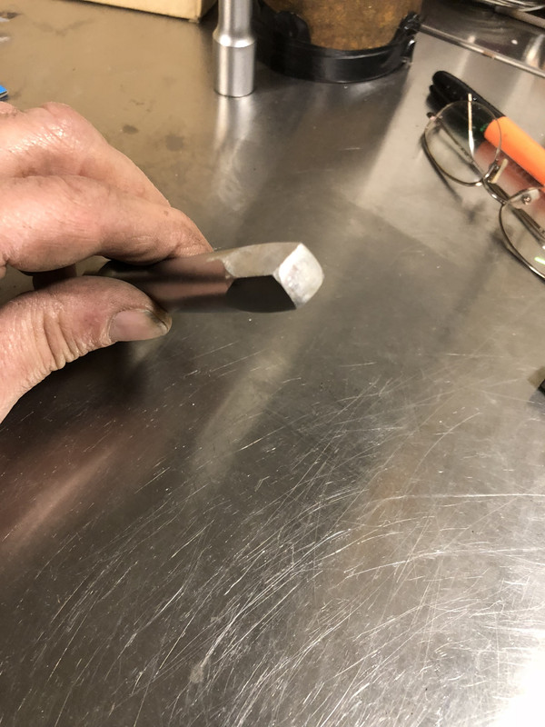 353C6BD5-40F1-4781-885D-99E2C28B83A1