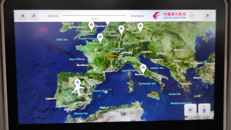Japón y sus Pueblos-2024 - Blogs de Japon - Madrid-Shanghái-Tokio-11 y 12-11-2024 (7)