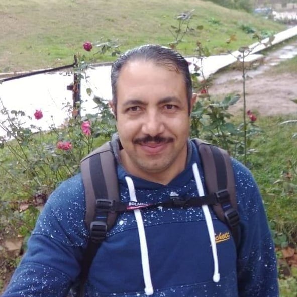 989d8eea 6b5e 4981 8eb6 4efd946ecc61