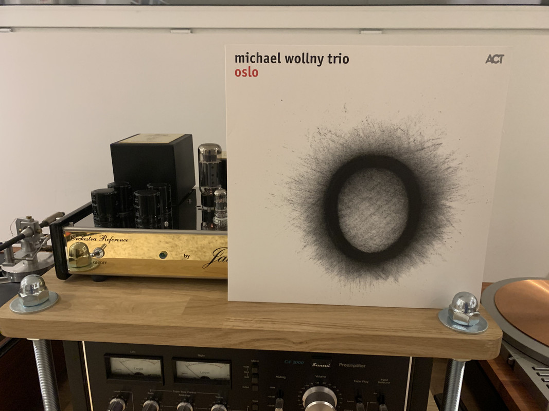 D9859AC9-E7E1-4413-8E32-C7F325945CD8