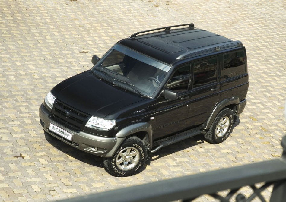 УАЗ-3163 Patriot (2005-09)