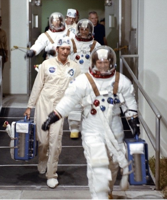 930BC3C7-187A-42F6-BDE3-E2D894A3D8A1