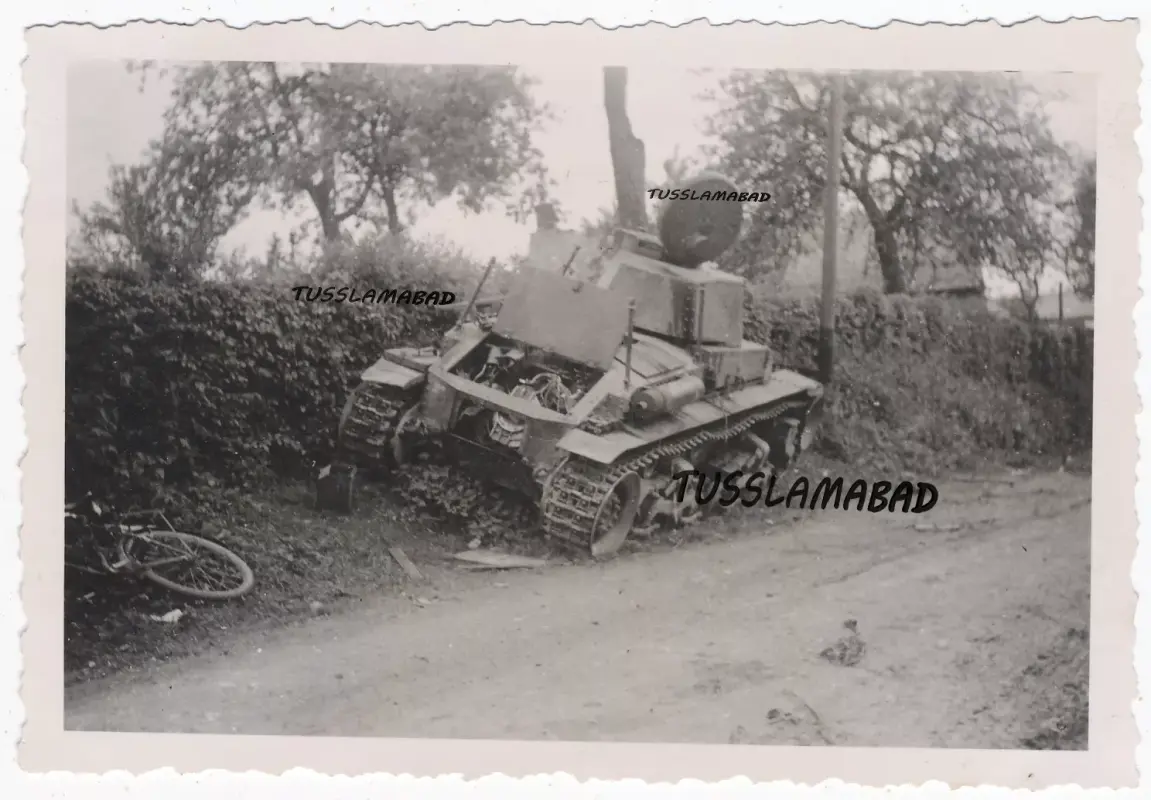 Foto deutscher Panzer 2 Wk tank (1)